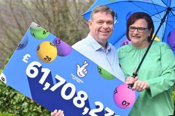 லொட்டரியில் ஜாக்பாட் வென்ற பிரித்தானிய பெண்ணுக்கு முன்னாள் கணவர் அனுப்பியுள்ள குறும்புச் செய்தி...