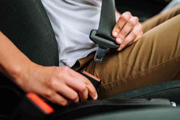 அதிவேக நெடுஞ்சாலைகளில் பயணிக்கும் சாரதிகளுக்கு வெளியான முக்கிய தகவல் | Important Notice For Drivers Traveling On Highways