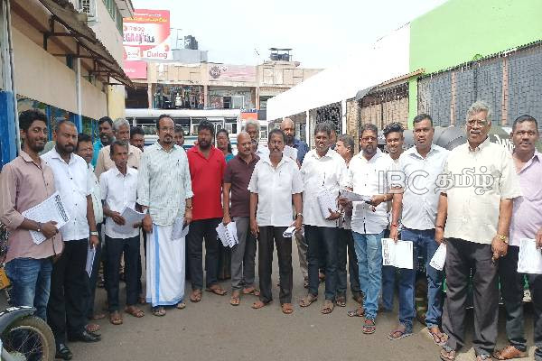 நாளைய ஹர்த்தாலுக்கு ஆதரவு கோரி வவுனியாவில் துண்டுப்பிரசுரம்! | Notice Issue In Vavuniya For North East Hartal