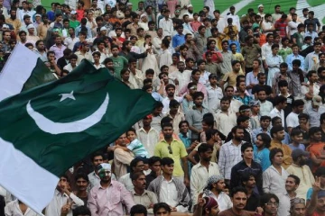 பாகிஸ்தானில் வேலையின்றி தவிக்கும் 31 சதவீதம் இளைஞர்கள்! அதிர்ச்சி அறிக்கை