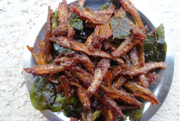 யாரெல்லாம் கருவாடு சாப்பிடக்கூடாது? இந்த உணவுகளுடன் சாப்பிட்டால் ஆபத்தாம் | Dry Fish Danger Some People In Tamil