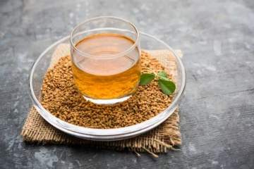 வெந்தய நீரை எப்படி குடிப்பது நல்லது? இதையும் தெரிஞ்சுக்கோங்க!