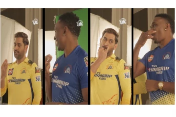 இப்படி வச்சு... அப்படி அடிக்கணும்.. பிராவோவுக்கு விசில் அடிக்க கற்றுக்கொடுத்த தோனி