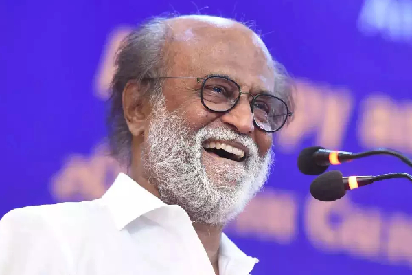 பிரபல நடிகரின் படம் வெளியீடு.. வாழ்த்து தெரிவித்த சூப்பர்ஸ்டார் ரஜினிகாந்த் | Rajinikanth Wishes Ganapath Movie