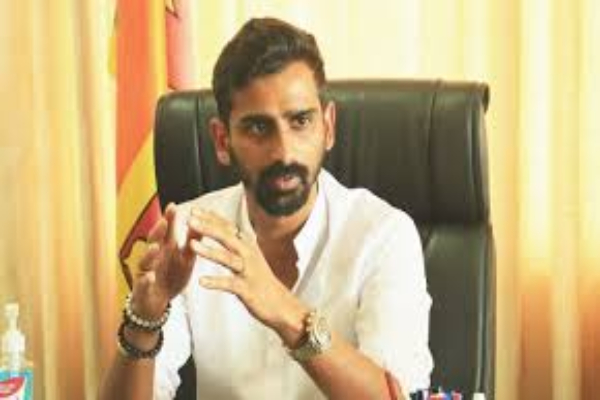 தமிழகத்தின் சக்திவாய்ந்த அரசியல் குடும்பத்து பெண்ணை மணக்கிறார் ஜீவன் தொண்டமான் | Jeevan Thondaman Tie The Powerful Indian Daughter தமிழகத்தின் சக்திவாய்ந்த அரசியல் குடும்பத்து பெண்ணை மணக்கிறார் ஜீவன் தொண்டமான் | Jeevan Thondaman Tie The Powerful Indian Daughter