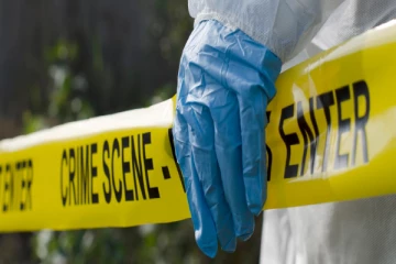 ஆடு மேய்த்த பெண்ணை அடித்து கொலை செய்து உடலை சாப்பிட்ட இளைஞர் - விடாமல் 10 பேரை கடித்ததால் பரபரப்பு