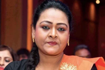 நடிகை ஷகிலா மீது கொடூரமான தாக்குதல்.. அம்மாவை மகள் தாக்கிய சம்பவம்