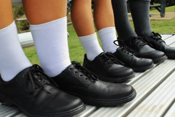 மாணவர்களுக்கான பாதணி வவுச்சர்கள் ; நிறைவடையவிருந்த கால எல்லை நீடிப்பு