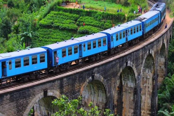 பண்டிகைக் காலத்தை முன்னிட்டு ரயில் பயணிகளுக்கு முக்கிய அறிவிப்பு! | Increase In Train Services Ahead Of Festive Season