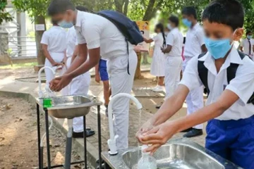 வவுனியாவில் பாடசாலைகளில் 50 வீதமான மாணவர்களுக்கு மாத்திரமே அனுமதி - அதிபர்களுக்கு அவசர அறிவித்தல்