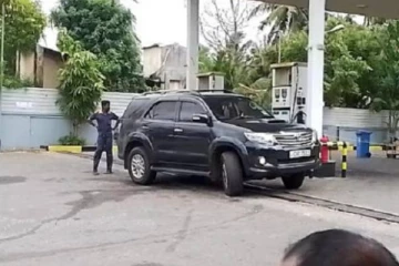 யாழில் பொய் கூறிய பிரபல சட்டத்தரணியால் ஏற்பட்ட குழப்ப நிலை
