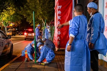 சீனாவில் கட்டுக்கடங்காத கொரோனா; மீண்டும் அமுலுக்கு வந்த ஊரடங்கு