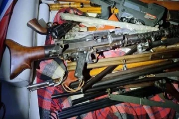 பிரான்சில் தீயை அணைக்க சென்ற வீரர்களுக்கு காத்திருந்த அதிர்ச்சி