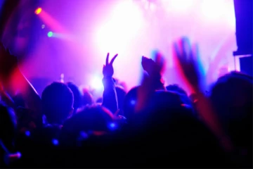 ஹெப்பி ஹவர்ஸ் என்ற போர்வையில் ஹோட்டல்களின் மோசமான செயல்: விடுக்கப்பட்டுள்ள எச்சரிக்கை