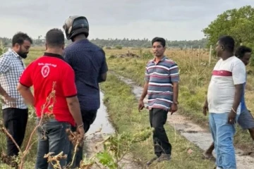 மனித கழிவுகளால் நாற்றமெடுக்கும் காக்கைதீவு