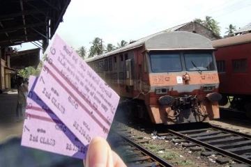 கோவிட் தொற்றால் இடைநிறுத்தப்பட்ட தொடருந்து பயணச்சீட்டு விநியோகம்