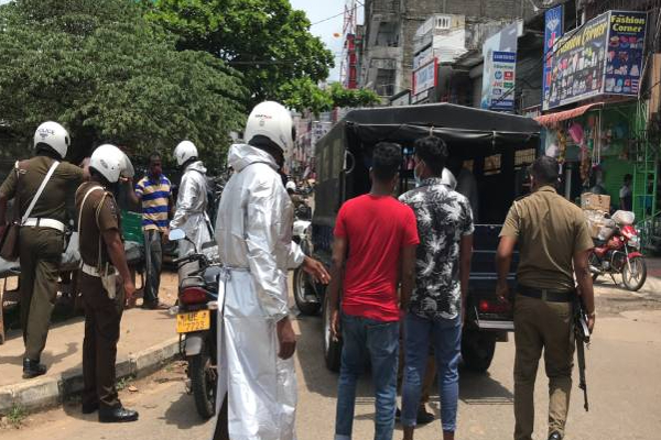15 வயது சிறுமியை கடத்திச் சென்று மதம் மாற்றி திருமணம் செய்ய முயற்சித்த இருவர்! | Mens Kidnapped 15 Year Old Girl Convert Marriage