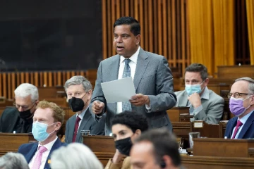 கனேடிய அமைச்சரவை அமைச்சராக இலங்கை தமிழர் நியமனம்