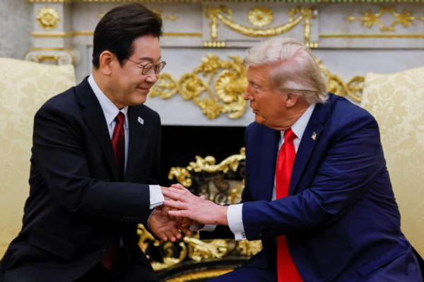 கிம் ஜொங்-உனை சந்திக்க காத்திருக்கும் ட்ரம்ப் | Trump Looking Forward To Meeting Kim Jong Un