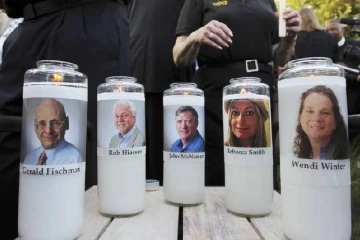 பத்திரிகை அலுவலகத்தில் புகுந்து வெறிச்செயல்: ஐந்து ஆயுள் தண்டனை விதிக்கப்பட்ட நபர்