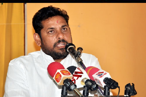 பயங்கரவாத தடைச்சட்டத்தாலேயே ஜே.பி தலைவர் கூட படுகொலை :சுட்டிக்காட்டிய தமிழ் எம்.பி | Jvp Leader Was Assassinated Under The P T Act