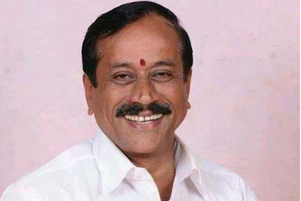 பேரக் குழந்தையுடன் க்யூட்டான புகைப்படத்தை வெளியிட்ட எச்.ராஜா - வைரல் - தமிழ்நாடு