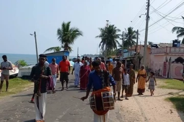 யாழில் மதிப்பளிக்கப்பட்ட மாவீரர்களின் பெற்றோர்கள்(Photos)
