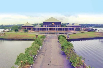 පාර්ලිමේන්තු සභාවාරය ඇරඹෙයි