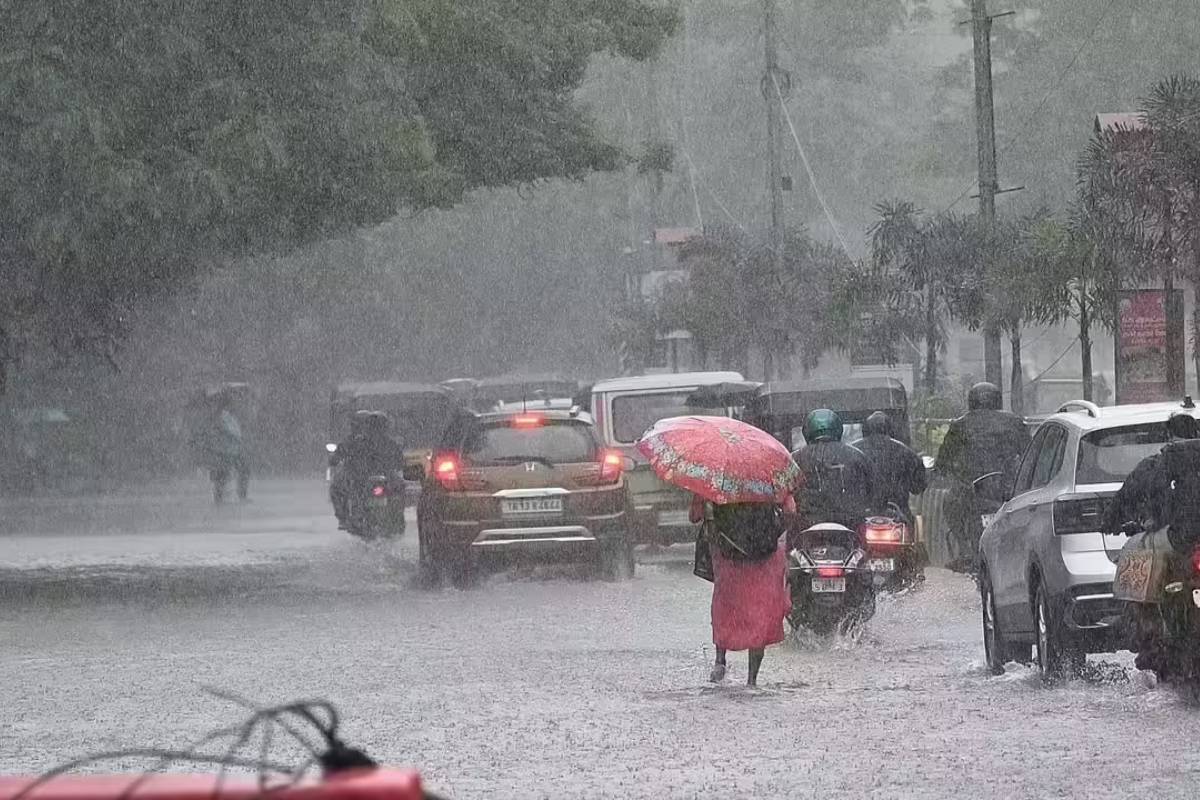 வளிமண்டல காற்றழுத்த தாழ்வு பாதை.., எந்தெந்த மாவட்டங்களில் இன்று கனமழை பெய்யும்? | Heavy Rain Alert For 5 Districts In Tamilnadu வளிமண்டல காற்றழுத்த தாழ்வு பாதை.., எந்தெந்த மாவட்டங்களில் இன்று கனமழை பெய்யும்? | Heavy Rain Alert For 5 Districts In Tamilnadu