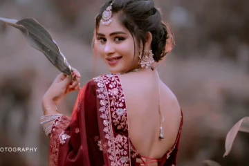 பிக் பாஸ் ஜனனியா இது.. லேட்டஸ்ட் ஸ்டில்களை பாருங்க