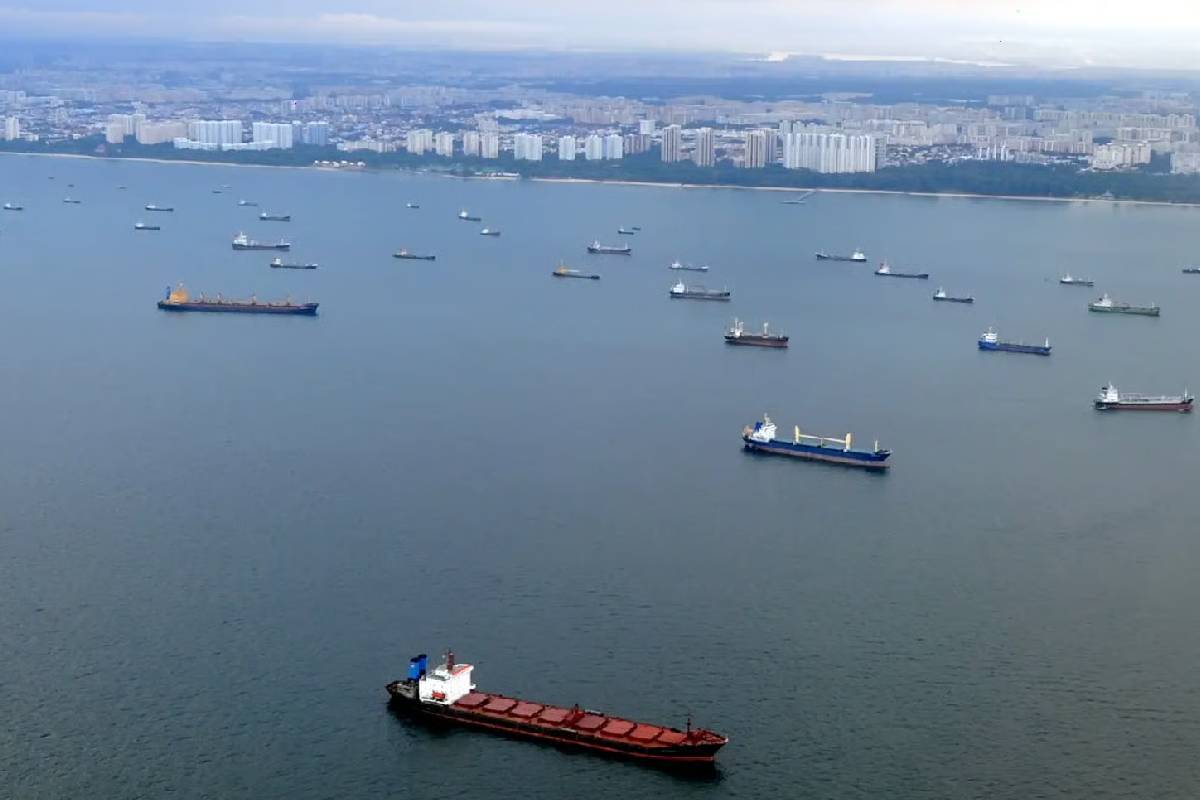 மலாக்கா நீரிணையில் சுங்கக் கட்டணம்... மீண்டும் உறுதிப்படுத்திய இந்தோனேசியா | Malacca Strait Indonesia Reaffirms