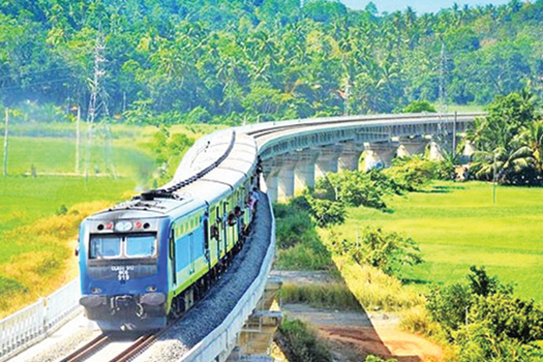 ரயில் சேவையில் ஏற்பட்டுள்ள பாதிப்பு! | Damage To The Train Service