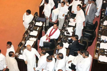 தமிழர்களுக்கு செய்ததை தெற்கு மக்களுக்கு செய்ய முற்பட வேண்டாம்! நாடாளுமன்றில் பகிரங்க எச்சரிக்கை