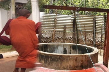 பிக்கு மாணவர் சடலமாக மீட்பு