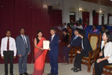 சீன பல்கலைக்கழக பிரதிநிதிகள் கிழக்குப் பல்கலைக்கழக ஒப்பந்தத்தில் கைச்சாத்து