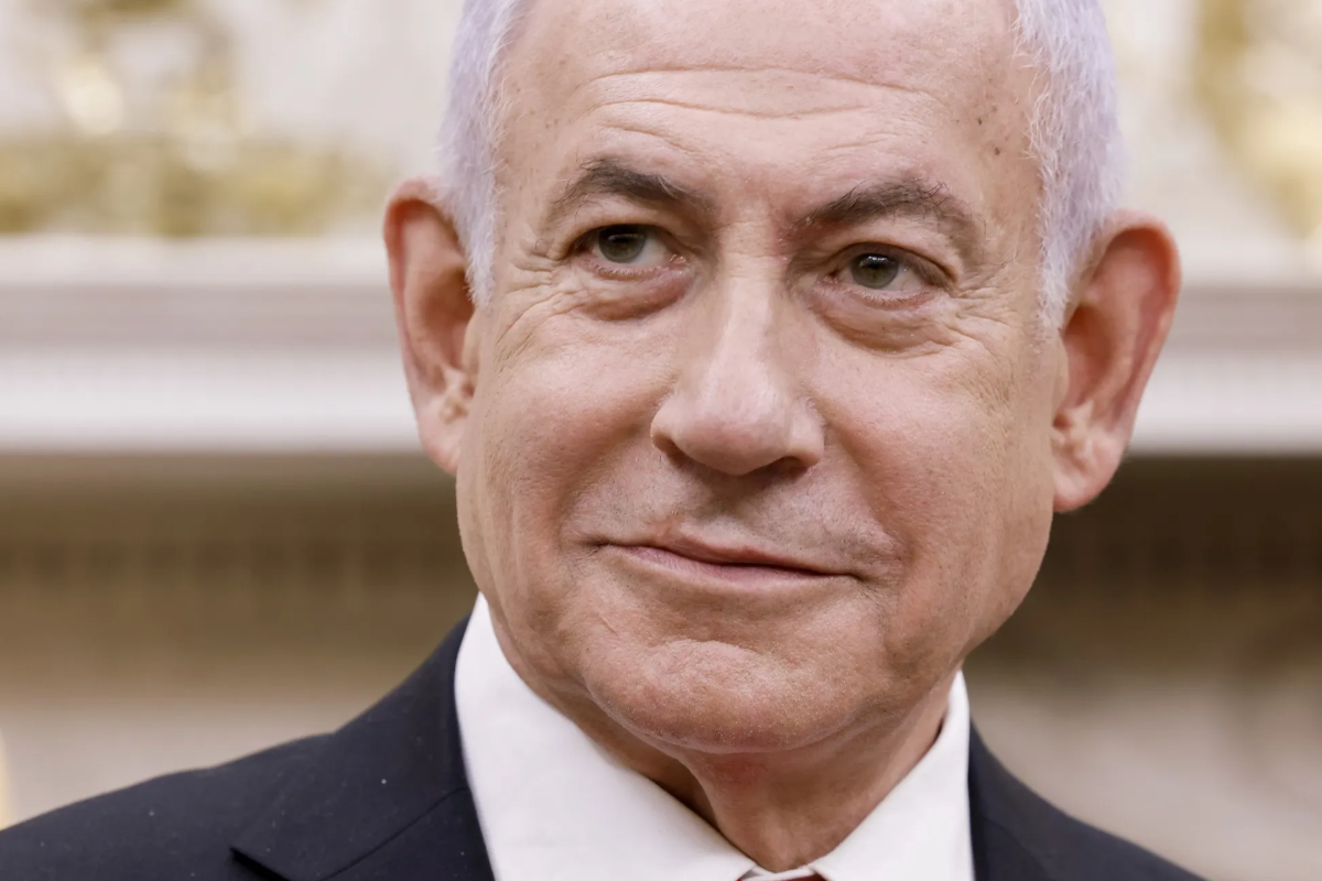 ஈரான் -அமெரிக்கா பேச்சுவார்த்தையில் திருப்புமுனையை ஏற்படுத்திய ஒற்றை தொலைபேசி அழைப்பு | Us Iran Talked Peace Pak Netanyahu Phone Call