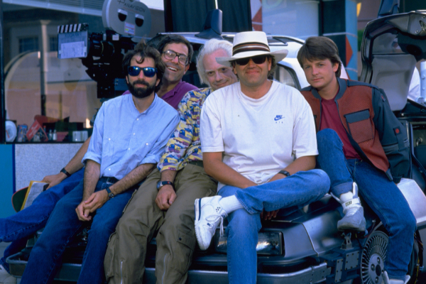 Bact To The Future (First Part): ஒரு சிறப்பு பார்வை | Bact To The Future First Part Special Article