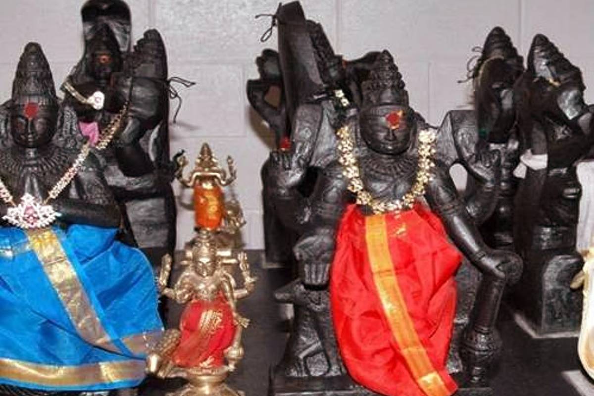 கோவிலில் நவக்கிரகங்களை வழிபடுகிறீர்களா? இந்த தவறுகள் செய்யாதீங்க | Mistakes Made While Worshipping The Navagrahas கோவிலில் நவக்கிரகங்களை வழிபடுகிறீர்களா? இந்த தவறுகள் செய்யாதீங்க | Mistakes Made While Worshipping The Navagrahas