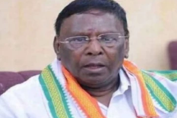 புதுச்சேரியில் 14 வேட்பாளர்கள் பட்டியல் வெளியீடு..நாராயணசாமி பெயர் இடம்பெறவில்லை