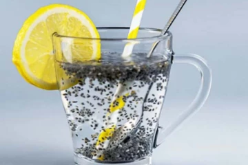 வெறும் வயிற்றில் சியா சீட்ஸ் தண்ணீரை ஏன் குடிக்க வேண்டும்?