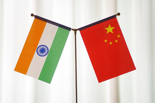 சீனாவுக்காய் களமிறங்கிய இந்தியா..! | India S Surveillance Plane To Rescue Chinese Ship