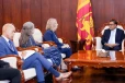 ඇමරිකාවෙන් ලංකාවට සුපිරි තෑග්ගක් - බෙල් හෙලිකොප්ටර් 10ක් සහ යුද නැවක් පරිත්‍යාග කරයි