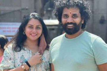 கர்ப்பமாக இருக்கும் நடிகை நமீதா, ஸ்பெஷல் நாளில் அவரே வெளியிட்ட புகைப்படம்- செம வைரல்