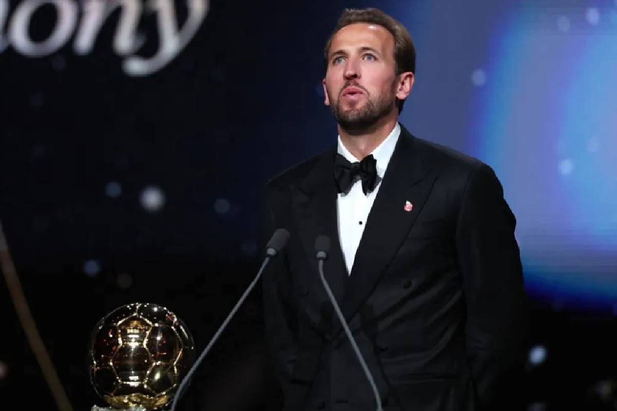 முடிவுக்கு வந்த 25 வருட ஏக்கம்... Ballon d’Or விருதைத் தட்டித் தூக்கிய ஹரி கேன் | Harry Kane Wins Ballon D Or முடிவுக்கு வந்த 25 வருட ஏக்கம்... Ballon d’Or விருதைத் தட்டித் தூக்கிய ஹரி கேன் | Harry Kane Wins Ballon D Or