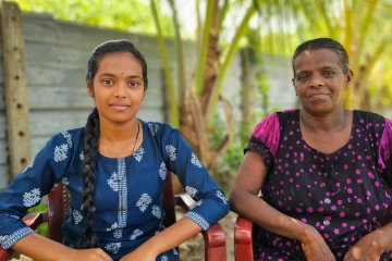 யாழில் தந்தையை இழந்தும் சாதனை புரிந்த கூலித் தொழிலாளியின் மகள்!