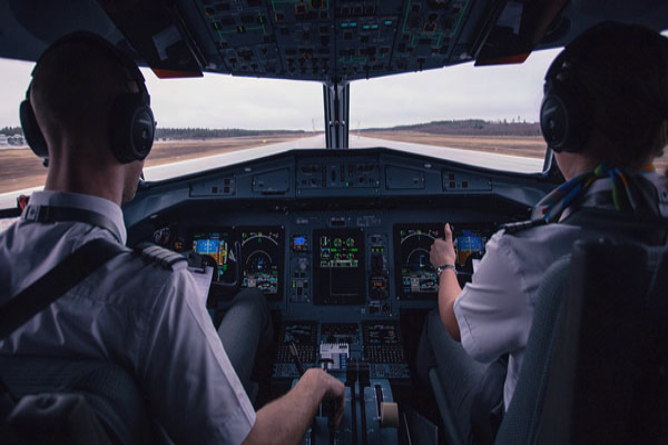 விமானங்களிலும் ஹாரன் இருக்காம்... பலருக்கும் தெரியாது | Did You Know Airplanes Also Have Horns