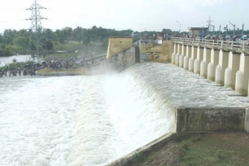 செம்பரம்பாக்கம் ஏரியிலிருந்து நீர் திறப்பு வினாடிக்கு 2,000 கனஅடி ஆக அதிகரிப்பு