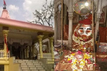 மதுவை பக்தர்களுக்கு தீர்த்தமாக வழங்கப்படும் கோவில்: மாநாடு படத்தில் சிம்பு கூறிய உஜ்ஜயினி ரகசியம் இதோ