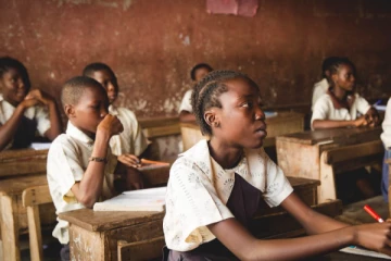 நைஜீரியாவில் பணத்திற்காக 73 பள்ளி மாணவர்கள் கடத்தல் - அதிர்ச்சியில் பொதுமக்கள்