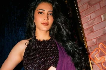 சேலையில் நடிகை ஸ்ருதி ஹாசன் வெளியிட்ட க்யூட் புகைப்படங்கள்..